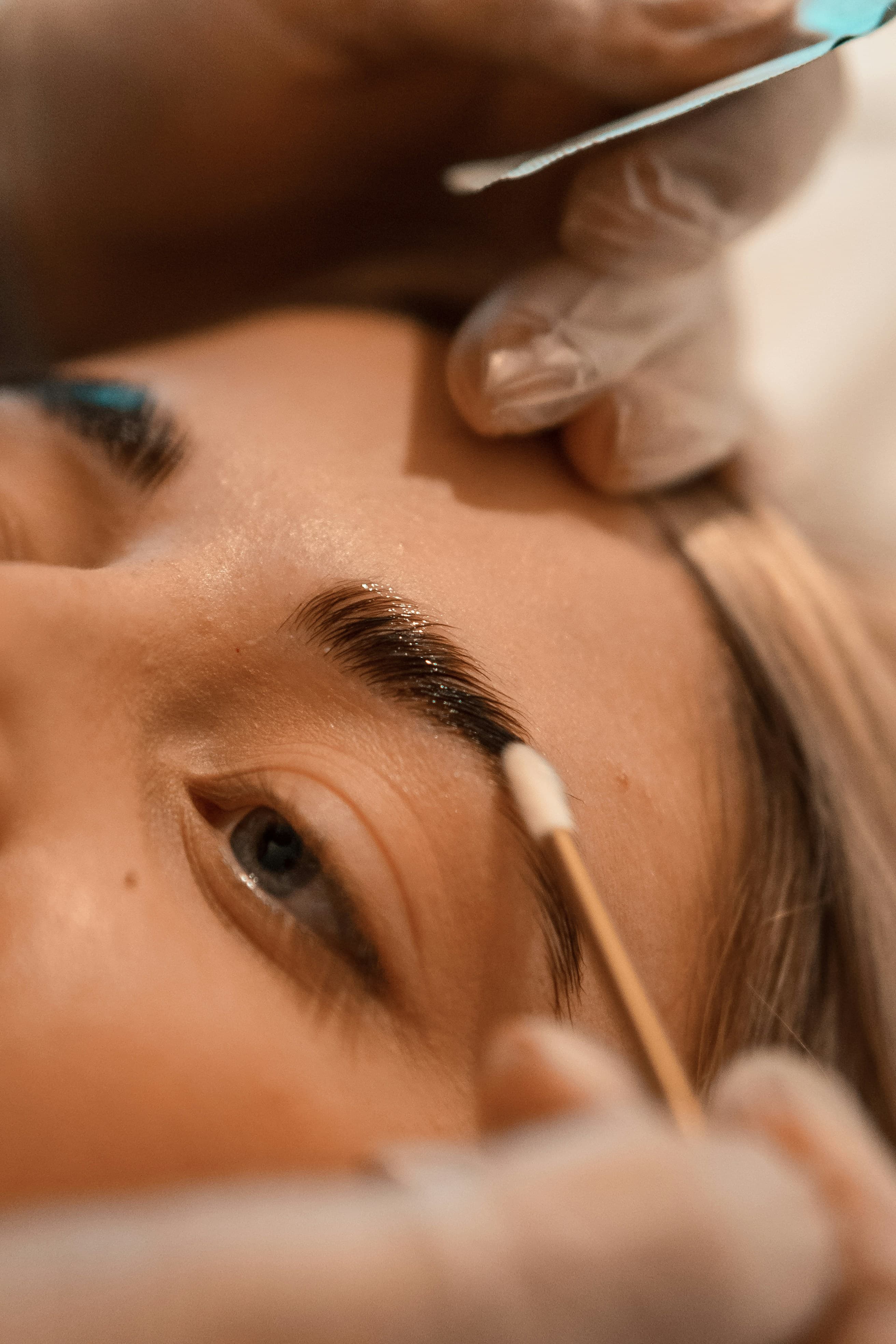 Brow Wax + Tinting